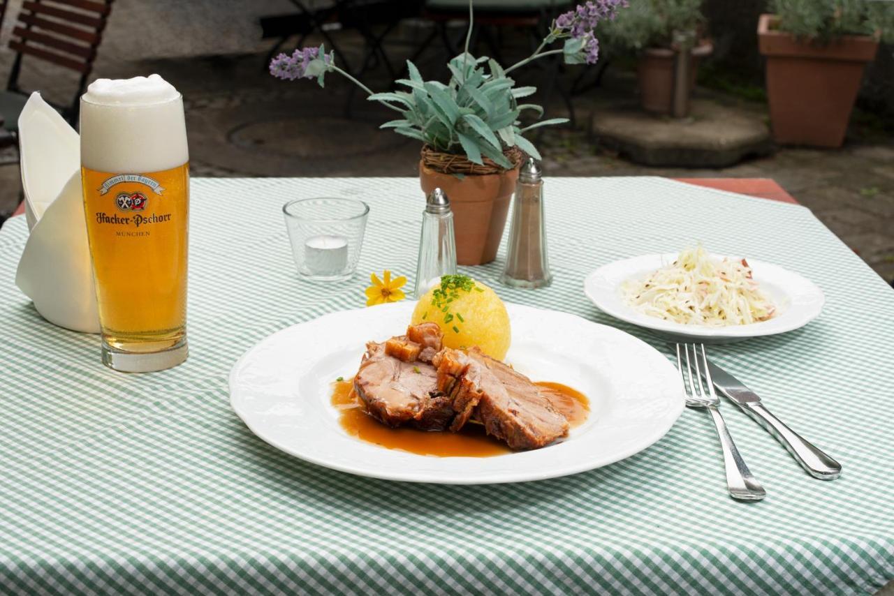 Gasthof - Hotel Zur Post Pocking  Esterno foto
