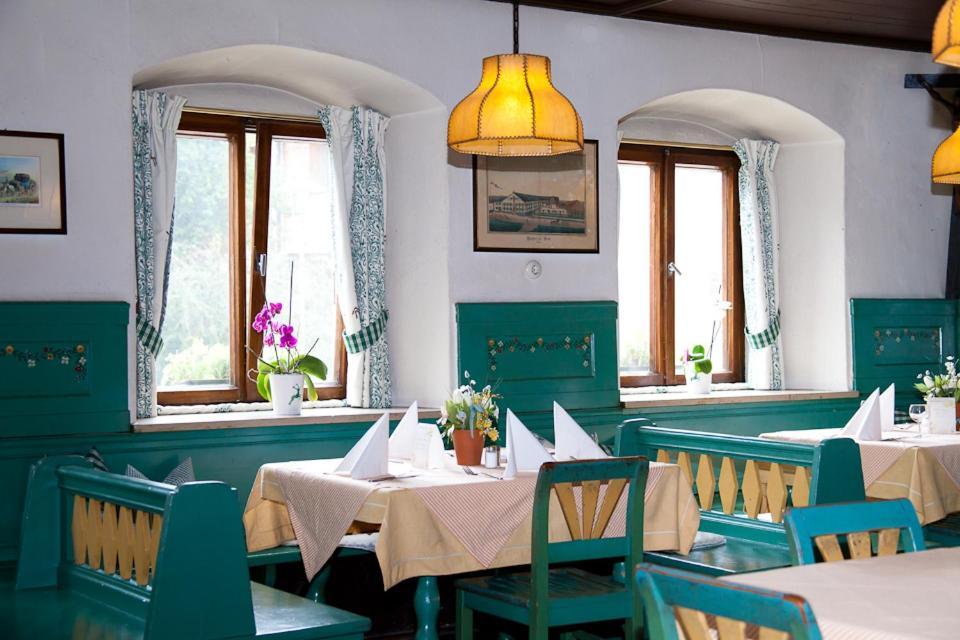 Gasthof - Hotel Zur Post Pocking  Esterno foto