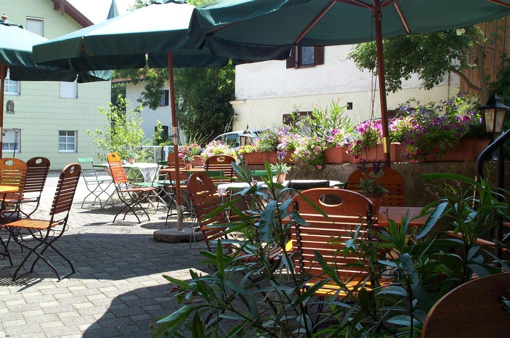 Gasthof - Hotel Zur Post Pocking  Esterno foto